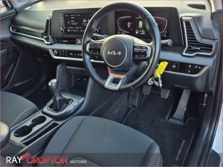 2023 Kia Sportage - photo 2