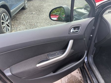 2010 Peugeot 308 - photo 17