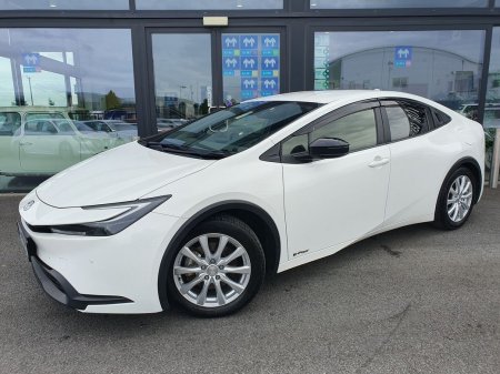 2023 Toyota Prius - photo 3