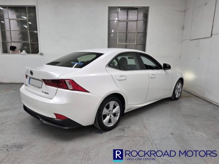 2016 Lexus IS - photo 4