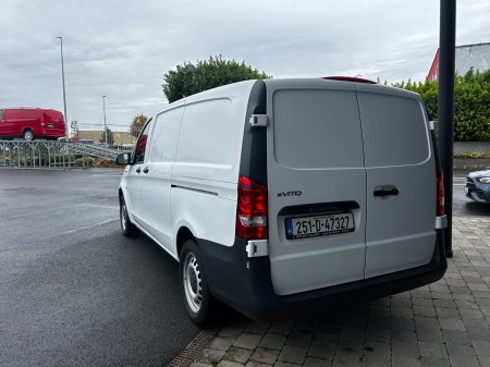 2025 Mercedes-Benz Vito - photo 5