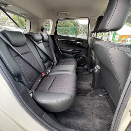 2015 Honda Fit - photo 13