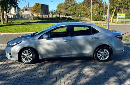2015 Toyota Corolla - photo 6