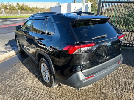 2021 Toyota RAV4 - photo 5
