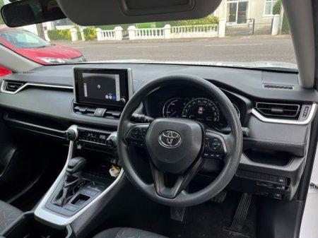 2023 Toyota RAV4 - photo 6