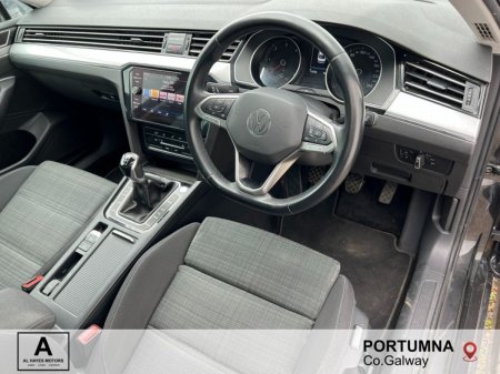 2022 Volkswagen Passat - photo 7
