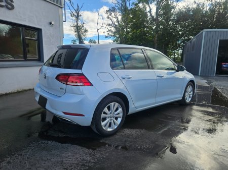 2017 Volkswagen Golf - photo 2