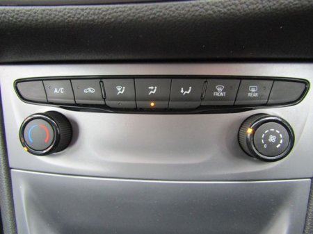 2017 Opel Astra - photo 34