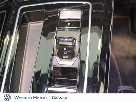 2025 Volkswagen Golf - photo 23