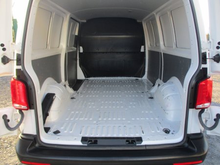 2024 Volkswagen Transporter - photo 10