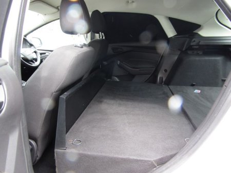 2017 Ford Focus - photo 19