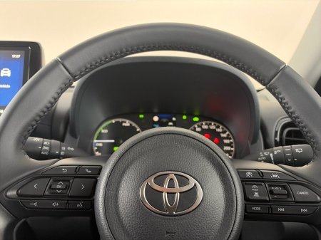 2026 Toyota Yaris - photo 13