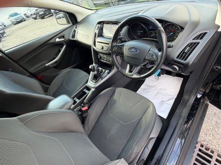 2018 Ford Focus - photo 13