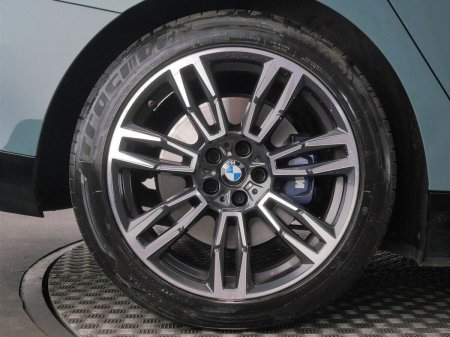 2025 BMW 5-Series - photo 13