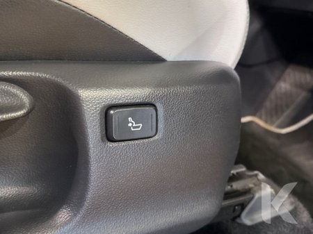2019 Toyota C-HR - photo 15
