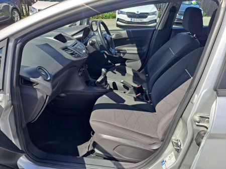 2017 Ford Fiesta - photo 15