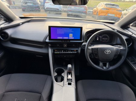 2024 Toyota C-HR - photo 2