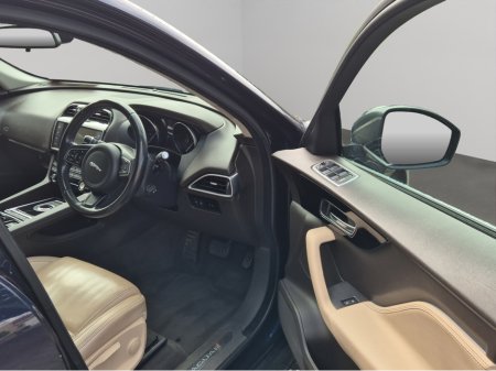 2017 Jaguar F-Pace - photo 3