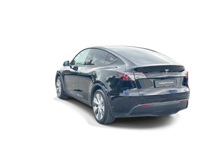2024 Tesla Model Y - photo 9