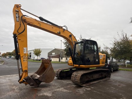 0 JCB  - photo 7
