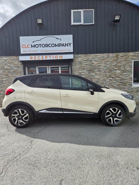 2017 Renault Captur - photo 2