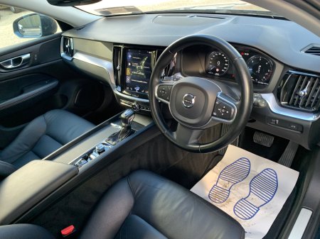 2020 Volvo V60 - photo 17