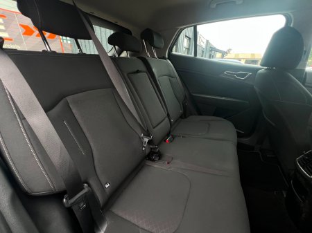 2022 Kia Sportage - photo 12