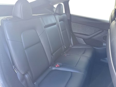 2024 Tesla Model Y - photo 17