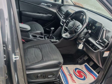 2023 Kia Sportage - photo 10
