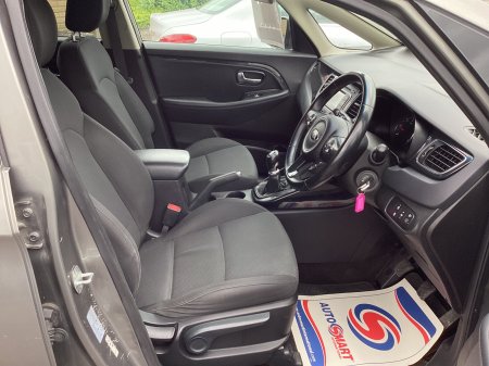 2015 Kia Carens - photo 9