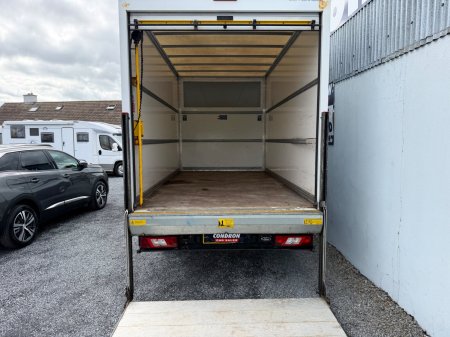 2022 Ford Transit - photo 2
