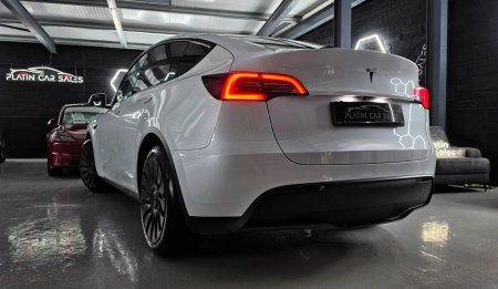 2023 Tesla Model Y - photo 14