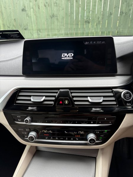 2017 BMW 5-Series - photo 17