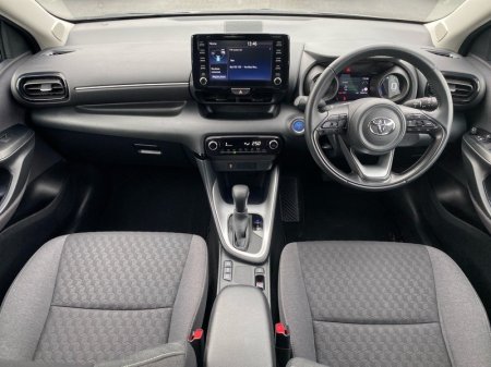 2023 Toyota Yaris - photo 8