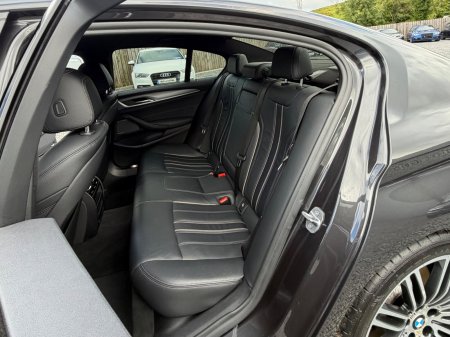 2019 BMW 5-Series - photo 25