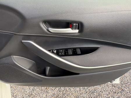 2020 Toyota Corolla - photo 7