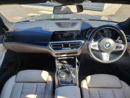 2021 BMW 3-Series - photo 4