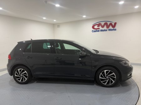 2020 Volkswagen Golf - photo 8