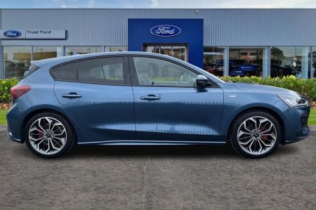 2026 Ford Focus - photo 3