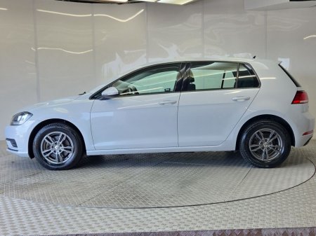 2019 Volkswagen Golf - photo 5
