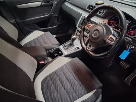 2015 Volkswagen Passat - photo 4