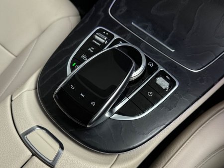 2019 Mercedes-Benz E-Class - photo 22