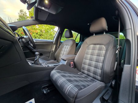 2018 Volkswagen Golf - photo 21
