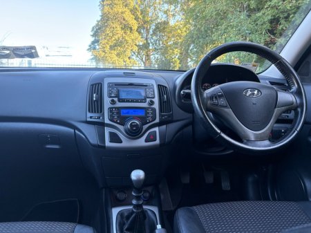 2010 Hyundai i30 - photo 15