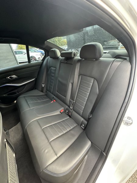 2019 BMW 3-Series - photo 25
