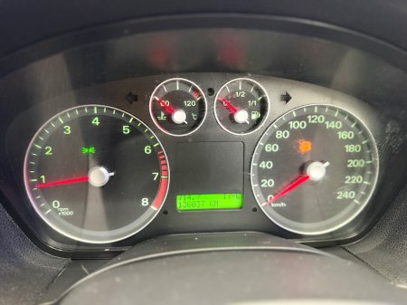 2005 Ford Focus - photo 19