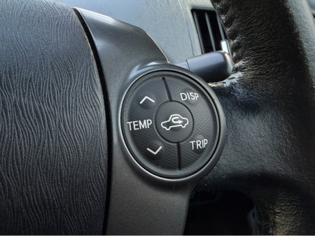 2014 Toyota Prius - photo 15