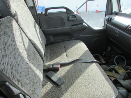 2002 Isuzu Other - photo 12