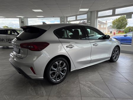 2024 Ford Focus - photo 9