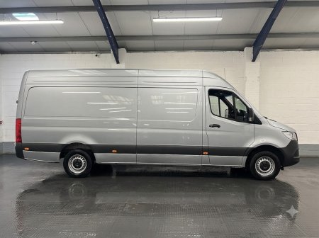 2025 Mercedes-Benz Sprinter